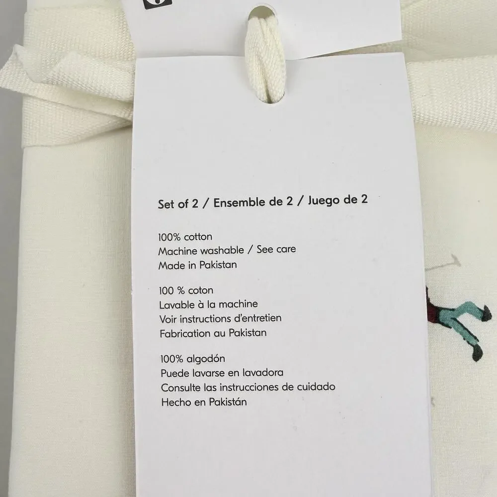 West Elm Skiers Pillowcases Set Of 2 Standard Percale Cream Cotton Winter New